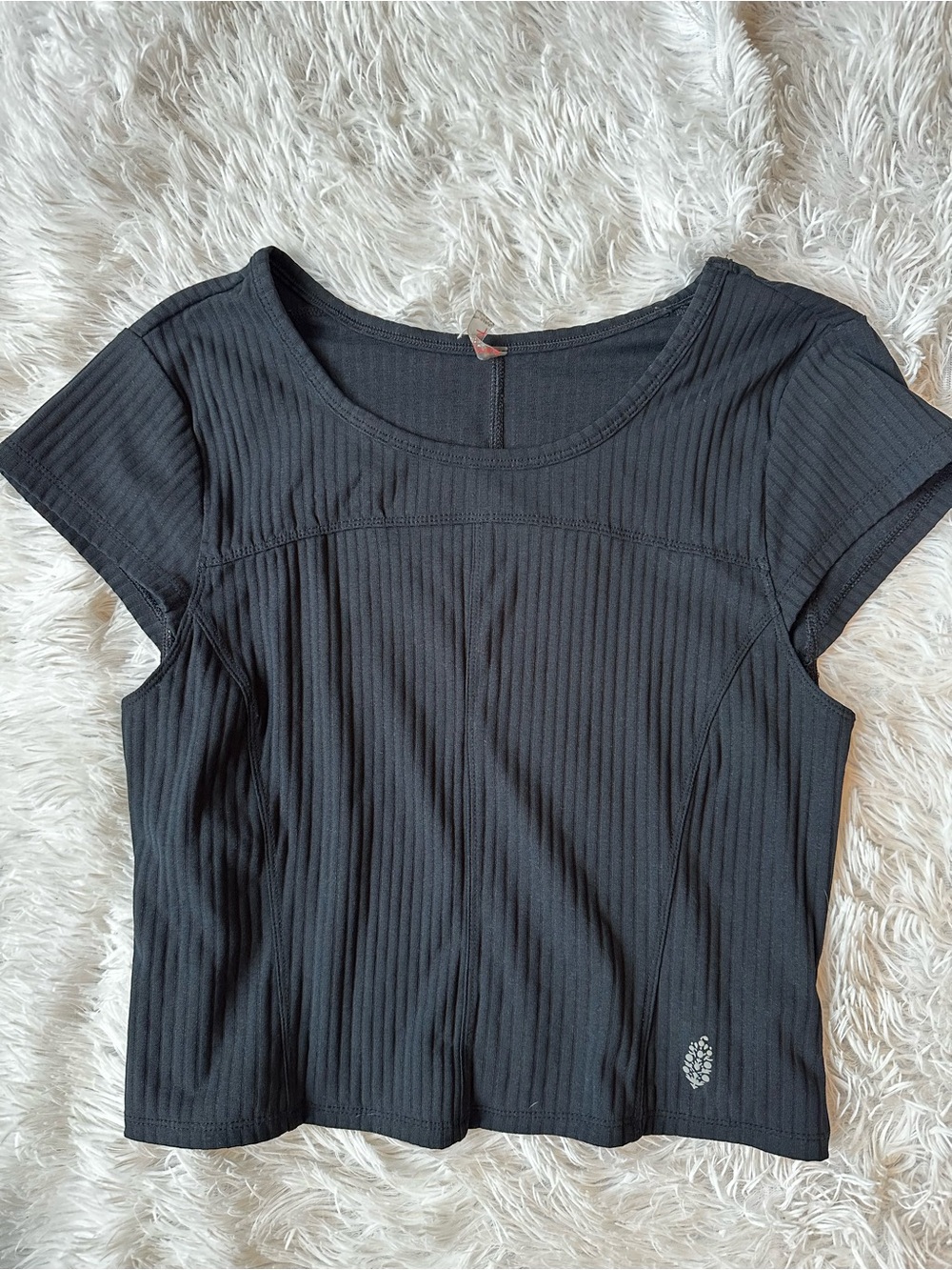 Free People Size M Black Ribbed Crop Top